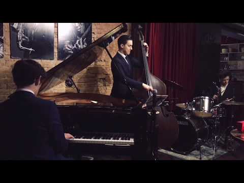 DANIEL ADIYANTS AND HIS TRIO - CONCERT IN JAZZ CLUB ESSE, MOSCOW 2020