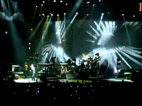 Linkin Park - New Divide (live) 2010.11.04.M.E.N arena
