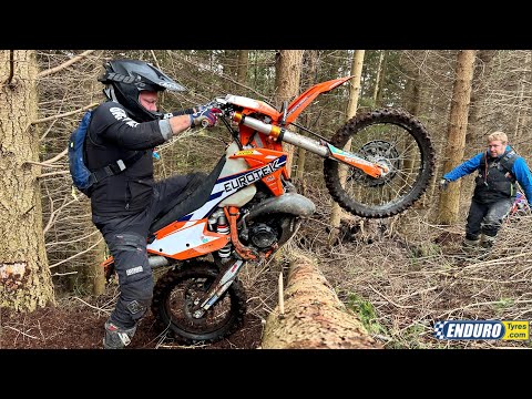 AMATEUR ENDURO RIDING IS SO FUNNY AND JONNY DOESN'T DO DOWNHILLS! 🤣