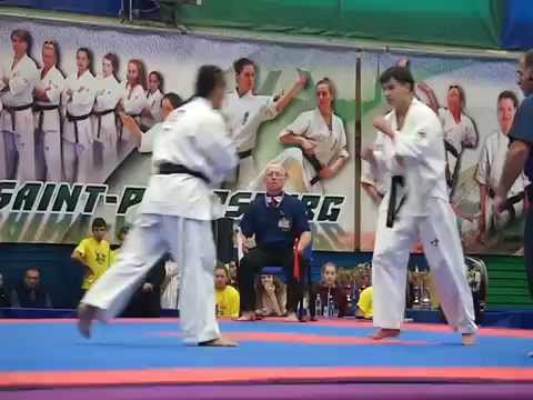 Kyokushin Karate. Semi-final. 65 kg.  Umarova vs Gulko (red) / Чемпионат России по каратэ