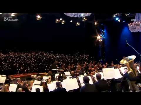 Dmitri Shostakovich - Waltz No. 2 - Klassik Open Air 2015 Nuremberg (TV)