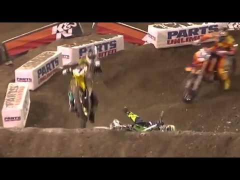 Ryan Villopoto vs James Stewart Anaheim 2!
