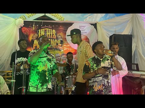 THE SANTANA LIVE BAND WITH THE MIREDO VIBES AT IN HIS PRESENCE BY ADUNI-ADE CONCERT 