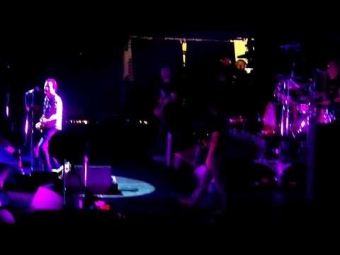 Pearl Jam - Untitled / MFC - Philadelphia (October 22, 2013)