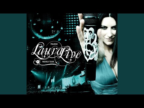 Videoclip de Io canto - Malta (Live) — Laura Pausini