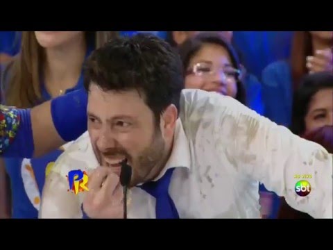 Danilo Gentili.....Escorregando No Passa Ou Repassa.....