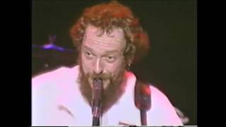 JETHRO TULL: "SKATING AWAY ON THE THIN ICE OF THE NEW DAY" (Live) 1980. (HD)