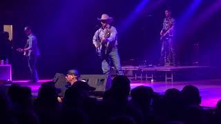 Me and My Kind - Cody Johnson LIVE 1/27/18 Springfield, MO
