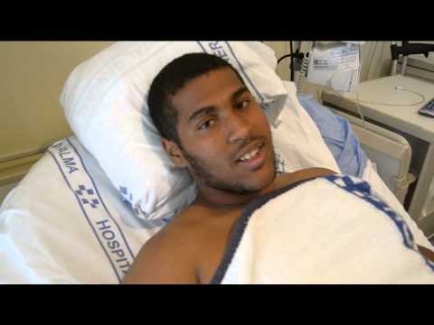 24-04-15  ACORAN MONTESINOS,GUARDAMETA  SD. TENISCA CADETE, TRAS SER OPERADO DE SU LESIÓN DE TOBILLO