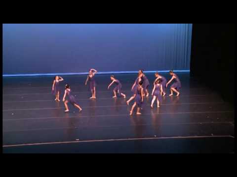 Modern Dance Group Performance  - Jaslyn - Age 7 - 2016