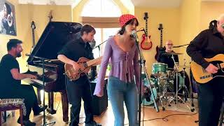 “Heatwave” Linda Ronstadt cover