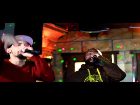 Little Skan and Ziz Mack performance at junes place