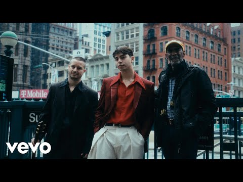 Rusherking, Micro TDH, Ron Carter - Mía (Official Video)