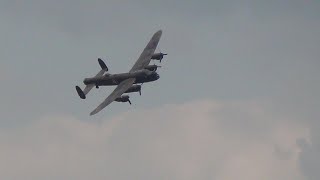 Avro Lancaster flyby over Cheshire