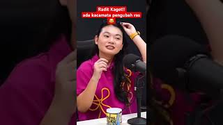 Download lagu Radit Kaget! ada kacamata pengubah ras 😂 #podcast #radityadika #mody #standupcomedy mp3