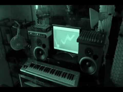 Lil Throwdown - Let Me Love You ft. D_Tay