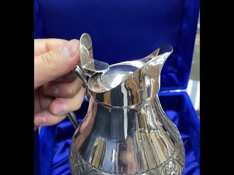 Серебряный графин для воды «Новая волна», кв163