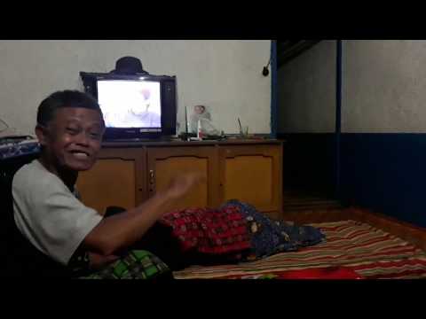 viralmenirukan-gaya-casmad-dunia-terbalik