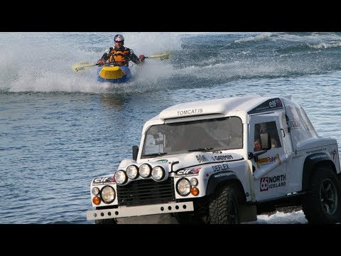 Engine Powered Canoe vs The TomCat - Top Gear - BBC