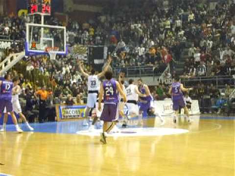 11.PARTIZAN - REAL 10.01.2008 (72-80) 6