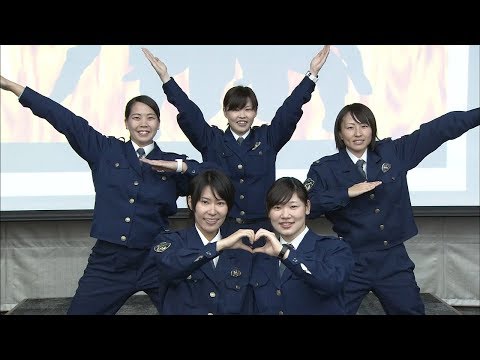 女性警官5人の「ゴシンジャー」、女性行員に護身術伝授　高松北署