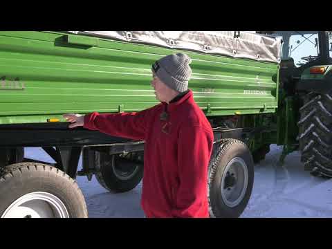 Remont przyczepy Autosan D-47 i Ursus C 330. Klient opowiada o burtach ZYCHAR