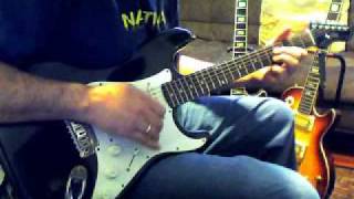 Video thumbnail for Vantage VIE-10 stratocaster demo by slobomitic