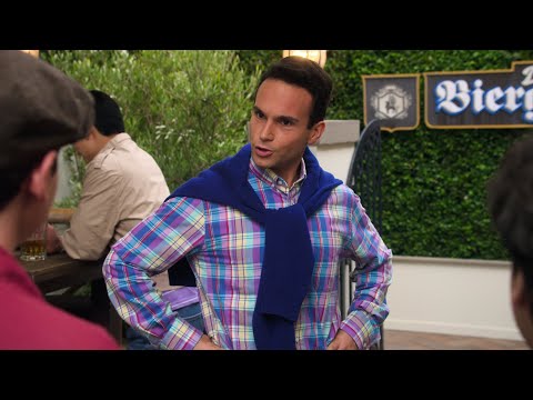Barry's New Look Backfires - The Goldbergs