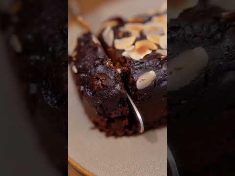 Enjoy Zoroy Rich, Dense, Spiced, Eggless Plumcake Baked fresh to Welcome Christmas Season...!!!.