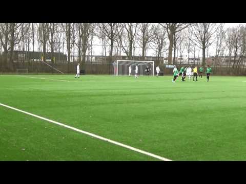 2017_03_04 Breukelen B1 - FC ALmere B1  3-5  2e helft   Doelpunt Bas