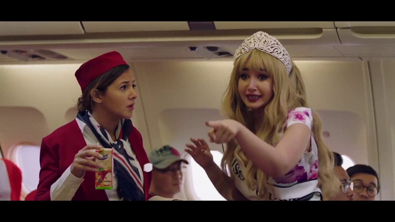 ساعة من الضحك المتواصل مع نجوم مسلسل اللالالاند هتموت. من الضحك