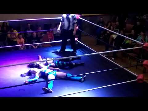 Holidead vs Thunder Rosa 10/21/17 Indiana