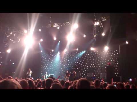 Donots - Parade Of One 10.12.11 Grand Münster Slam