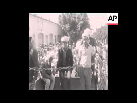 CAN 014 ALGERIAN VOLUNTEERS ENLIST FOR BORDER CONFLICT WITH MOROCCO