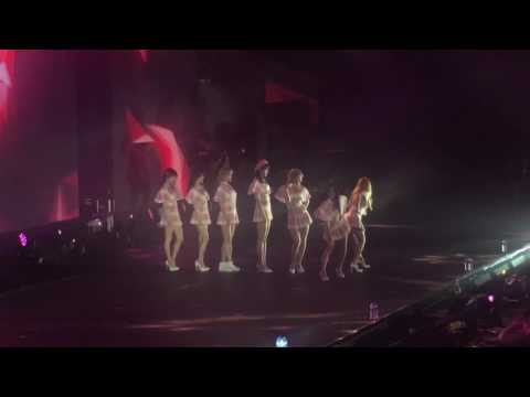AOA - Excuse Me @ 170302 One K Global Peace Concert in Manila