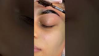 Download lagu Eyebrow tint mp3 Download lagu Eyebrow tint mp3