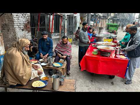 A Street Cart FULL of Breakfast 😍 | Affordable Desi Breakfast – Street Food Pakistan 🇵🇰
