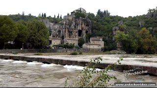 preview picture of video 'Ardèche - Crue de la Baume à Labeaume (19 sep 2014) (4K)'