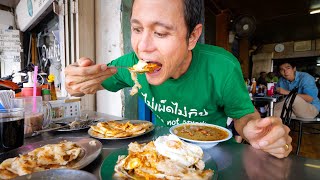 Download lagu ULTIMATE Street Food in Phuket - BEST EGG ROTI   Fried Noodles! | Thailand Michelin Guide Tour! mp3