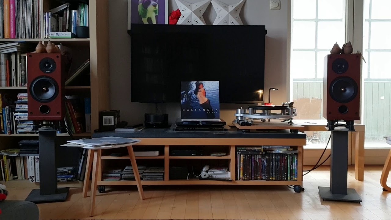 Cassandra - ProAc Dtwo/Devialet Expert Pro 140/Michell Gyro