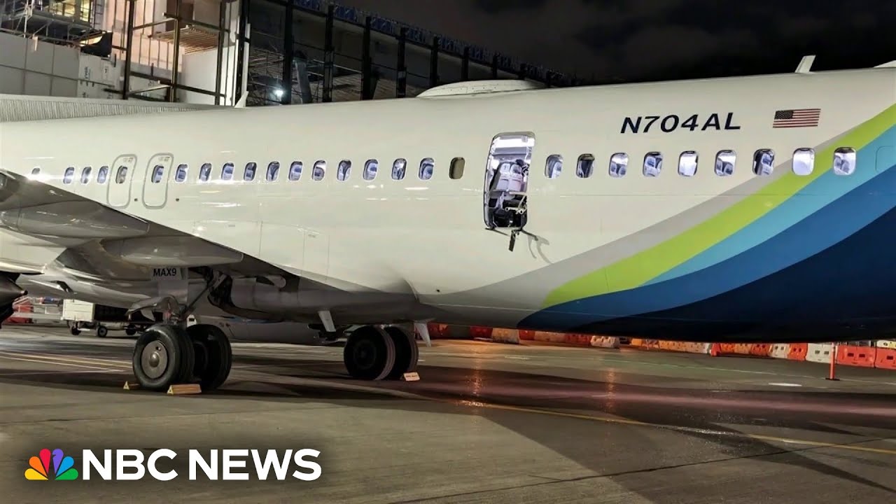 United and Alaska find more loose parts of Boeing planes after mid-flight incident