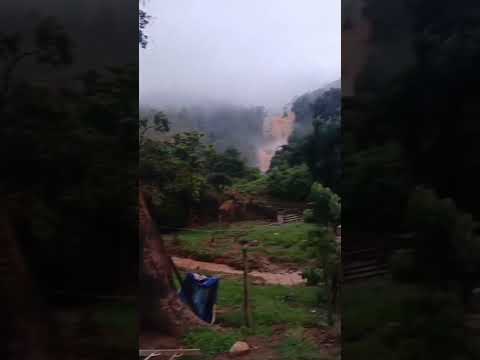 fortes na Região de Santa Efigênia de Minas proporcionou um espetáculo que há tempos não via