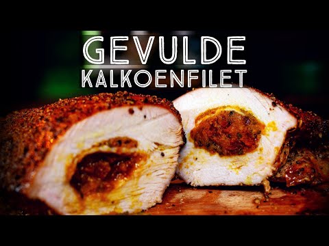 KALKOEN op een plankje van de Big Green Egg kamado BBQ