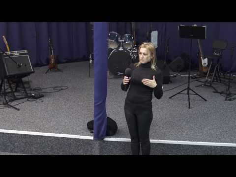 KOŚCIÓŁ MOCY-ŚWIADECTWO UZDROWIENIA Z RAKA:Alina(nabożeństwo,W-wa,21.10.2018)A.A.Cerońscy