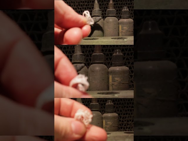 Vídeo relacionado con B.a.u.q.o.o. Bauqoo Collar Anillo Colgante El Señor de los Anillos Gadget Único Anillo de Poder Color Dorado Idea de Regalo Magia Fantasy Cosplay