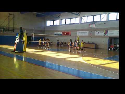 UNDER 18 FACTORY VOLLEY vs CHEI DE VILE