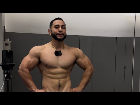 Fall Cut Day 27 - Chest & Triceps