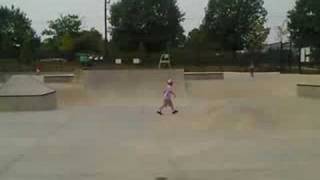 preview picture of video 'Jack at Olney Skateboard Park'