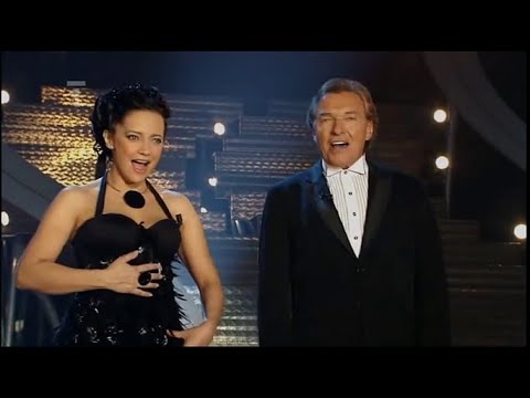 Karel Gott a Lucie Bílá   At láska křídly mává