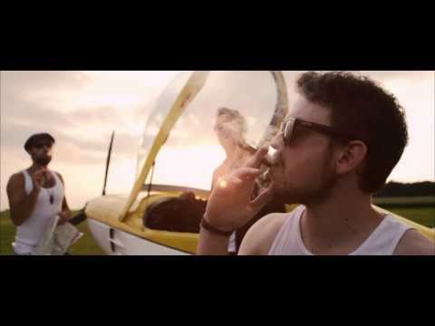 Mundwerk-Crew ft. Stefan Dettl "Weiss-Blauer" (offizielles Musikvideo)